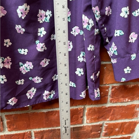 Lane Bryant 16 Purple Floral Sleeve Vneck Ruffle Long Roll Tab Career Blouse - Picture 9 of 10